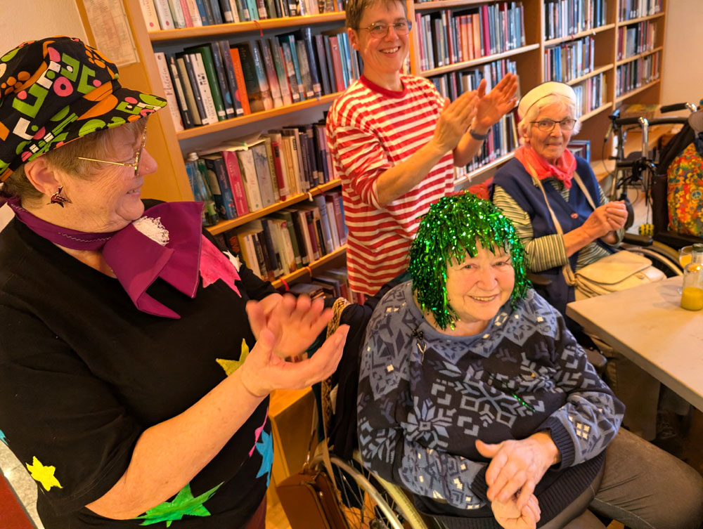 Schnurren: Von Schnitzern und Fettnäpfchen